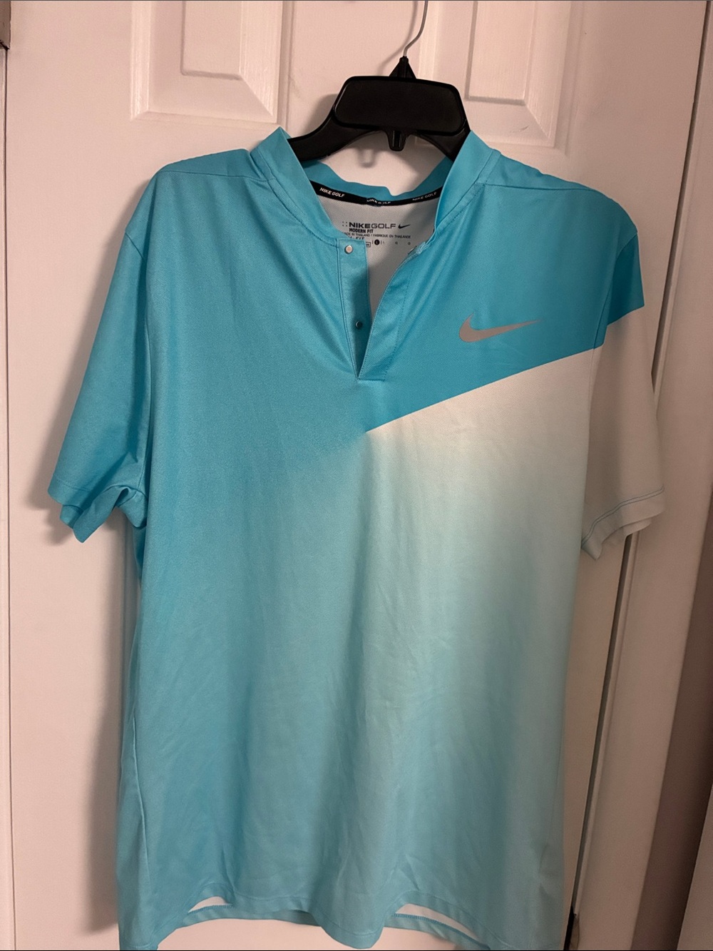 Nike Men’s Light Blue Golf Shirt